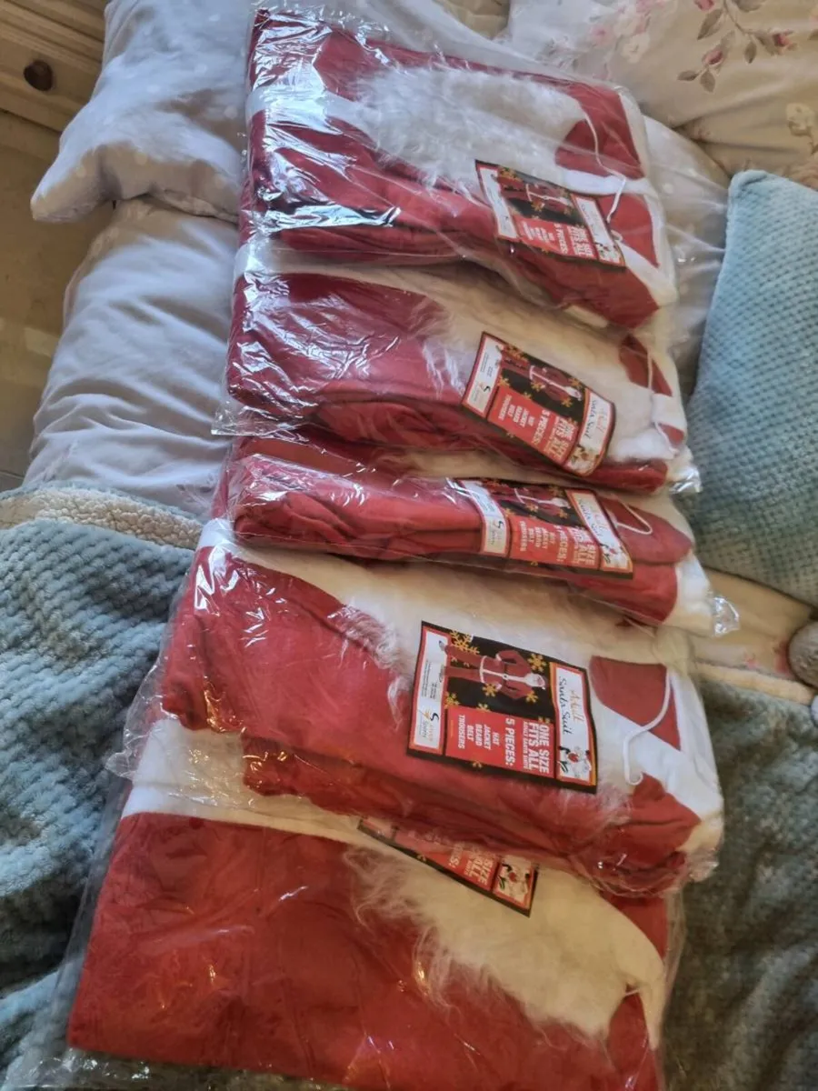 New santa suits 6e each - Image 3