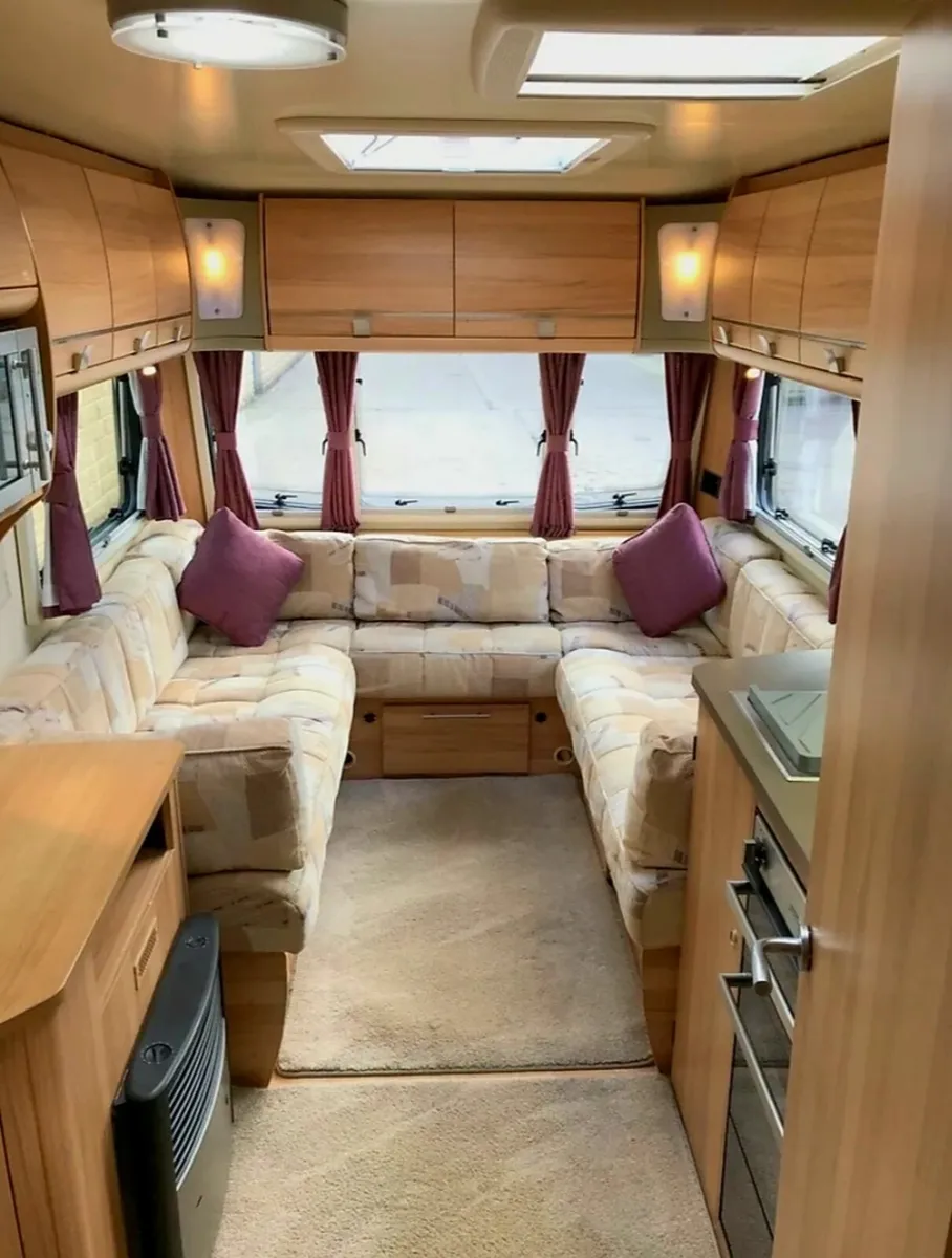 2/3 berth bailey pegasus caravan for sale - Image 4
