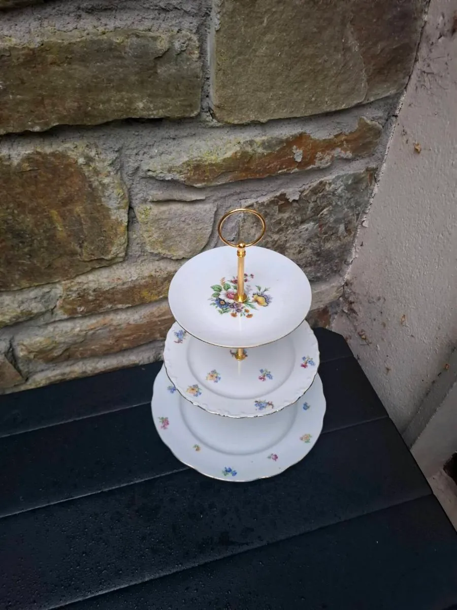 Floral cake stand - Image 2