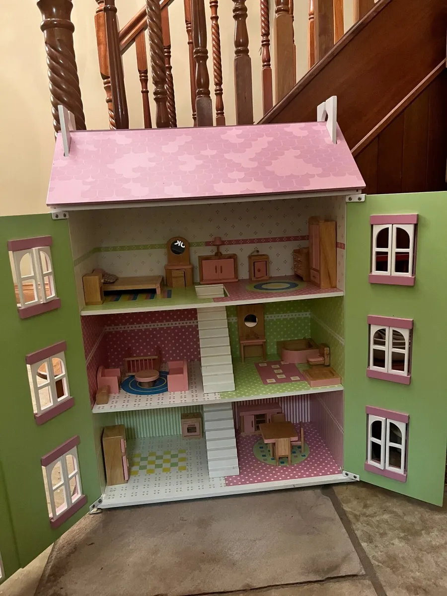 Wooden Doll House - Image 3