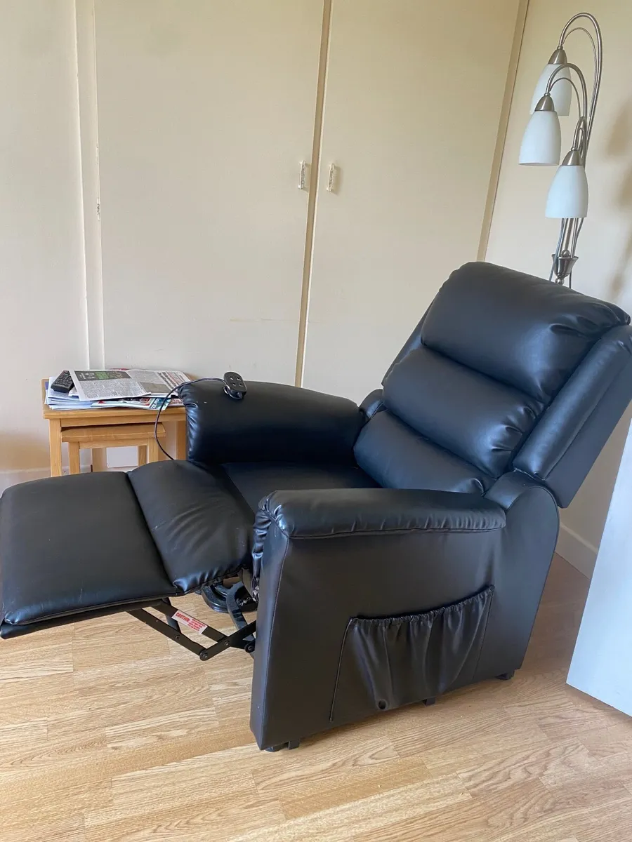 Armchair-electric rise and recline armchair - Image 4