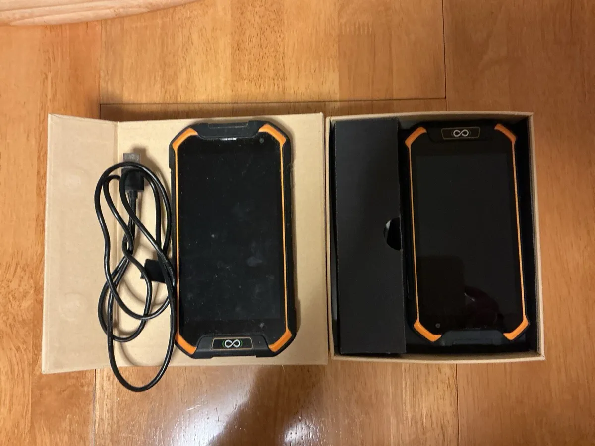 Mobile phones - Image 2