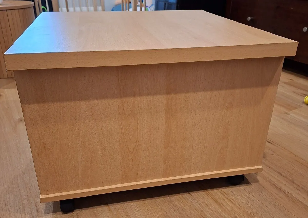 TV Stand - Image 3