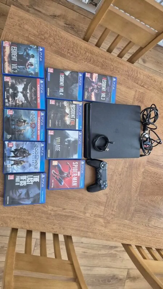 Ps4 and Games - Image 2