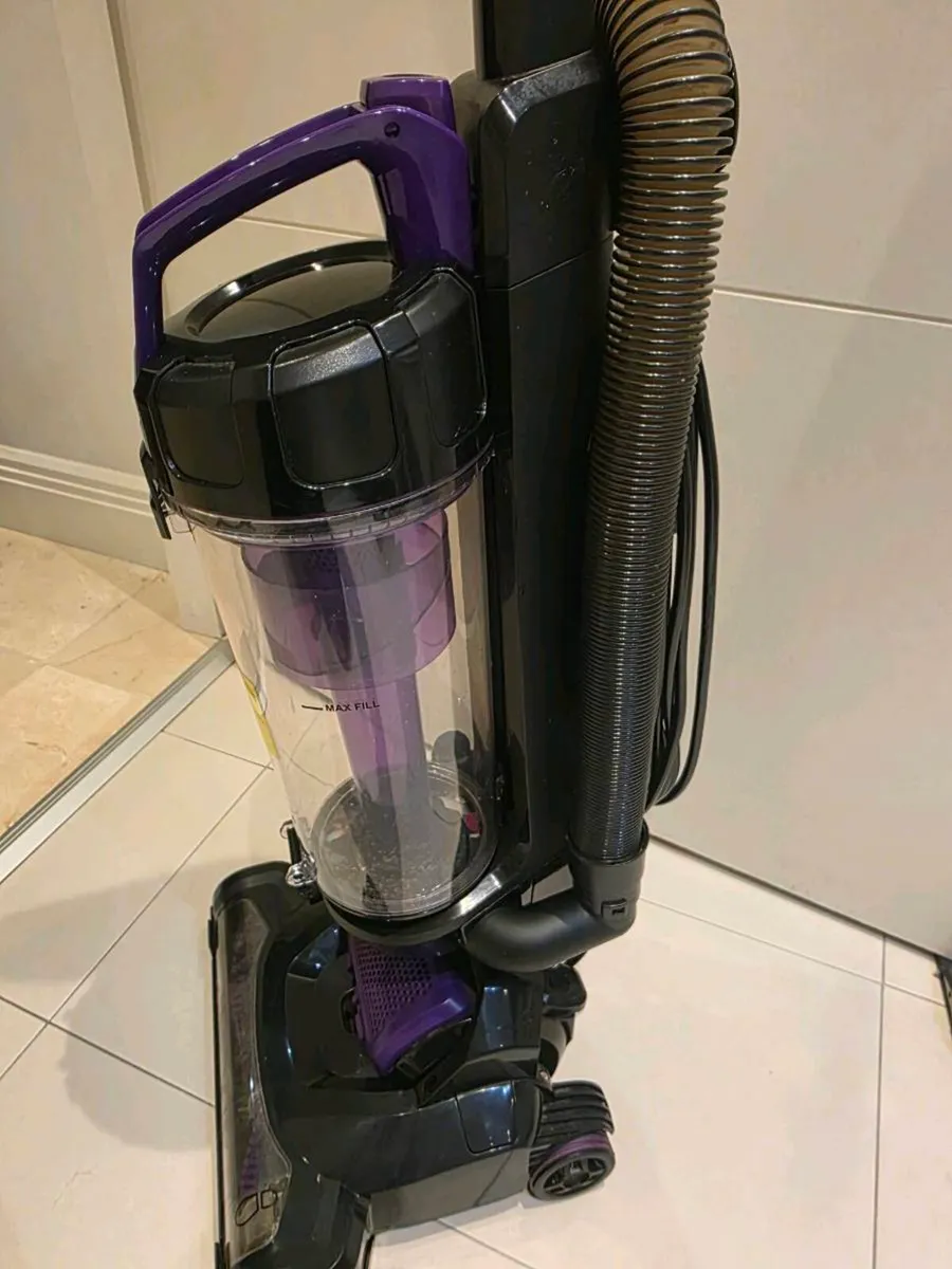 Vacuum Cleaner - Image 4