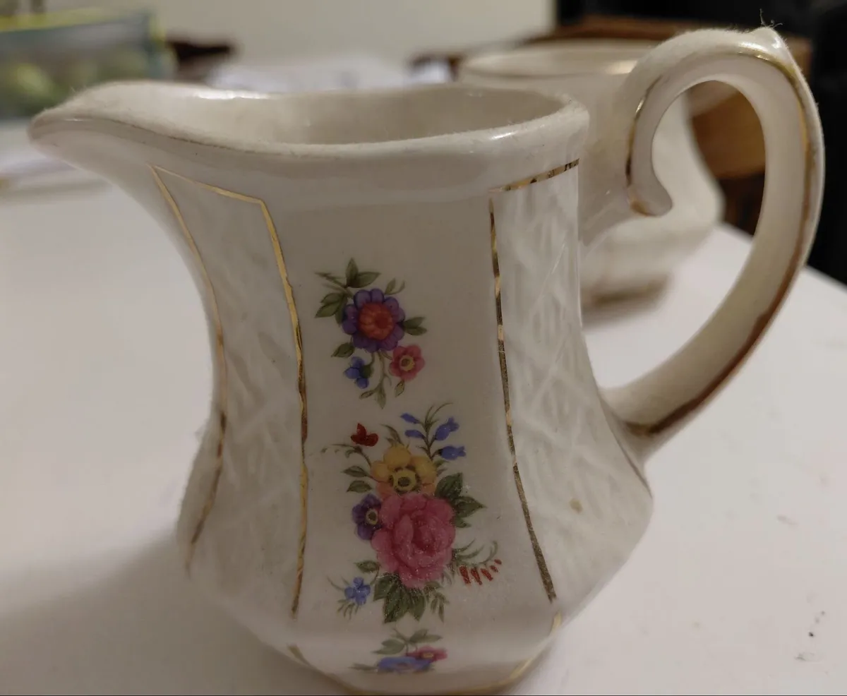 Vintage Sadler Teapot Set - Image 4