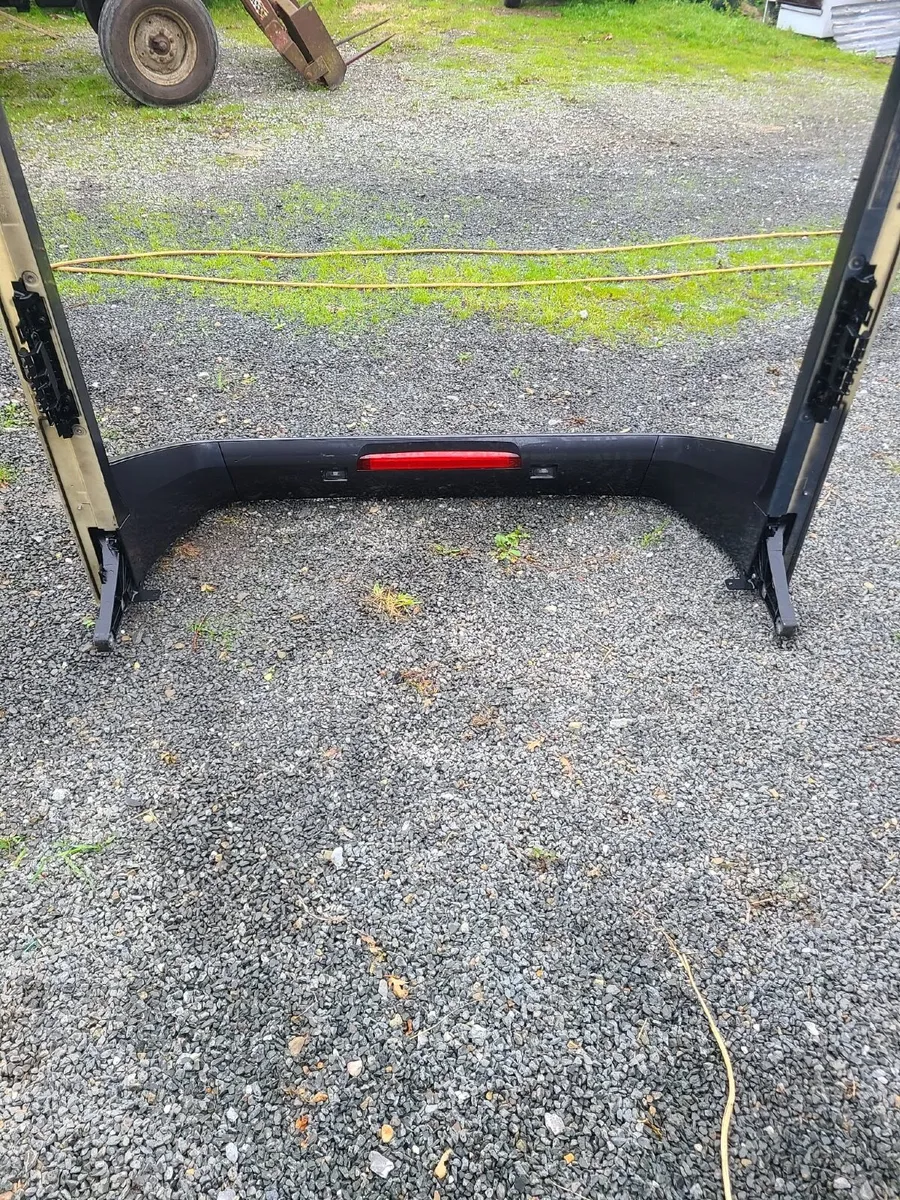 Door - Image 4