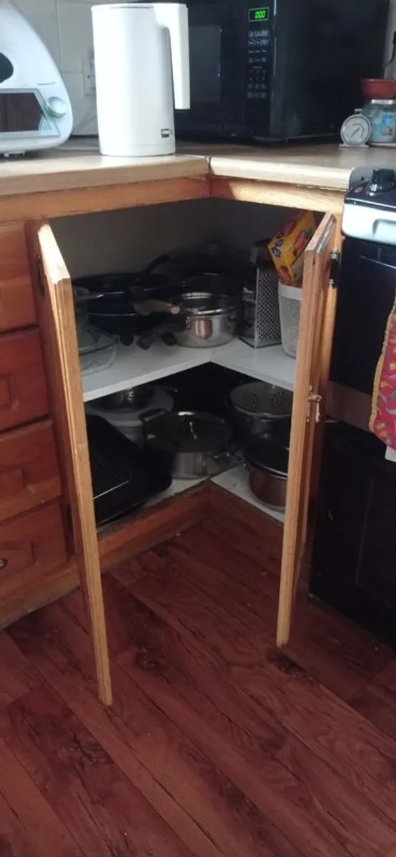 Kitchen Units - Image 3
