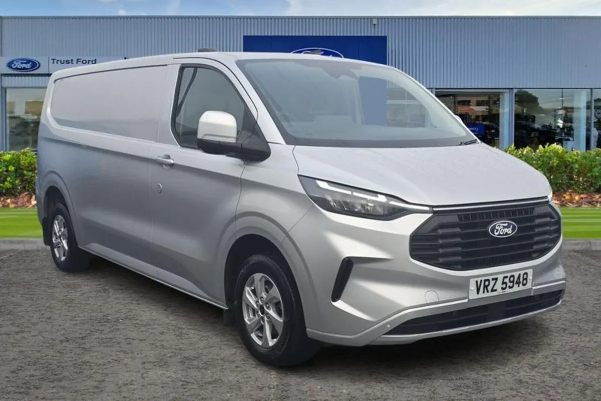 Ford Transit Custom 300 L2  FWD 2.0 EcoBlue 136ps - Image 1