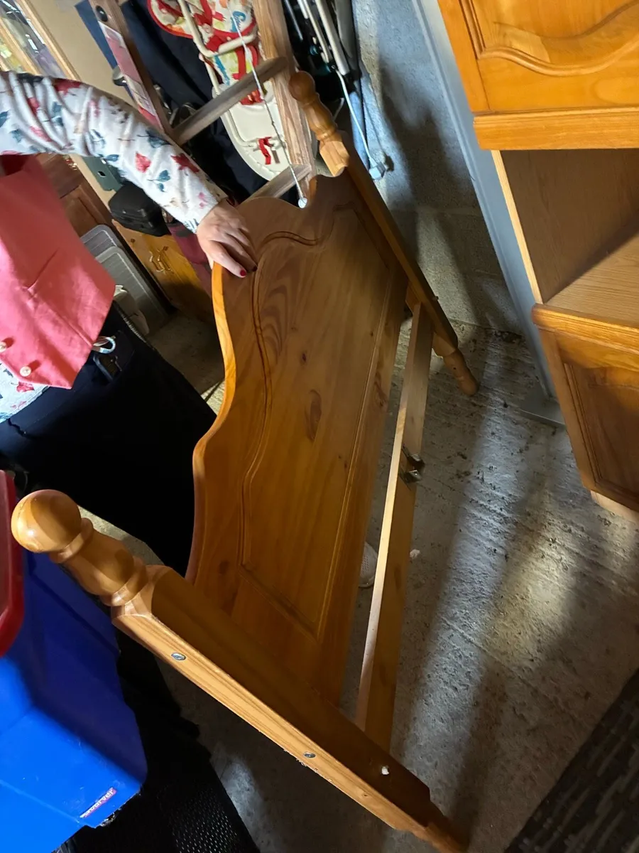 Headboard - Image 2
