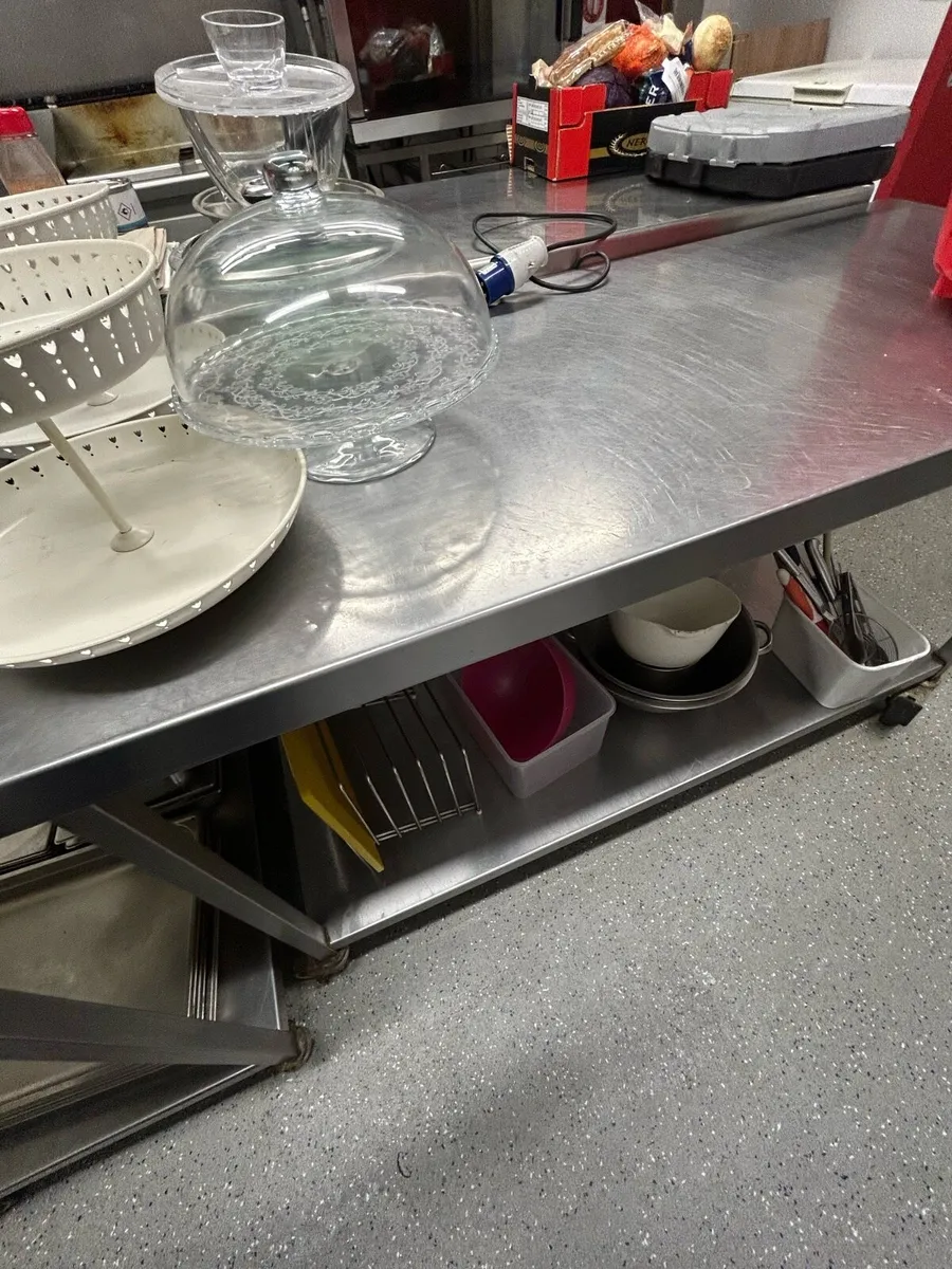 Cafe closure kitchen and general equipment - Image 1