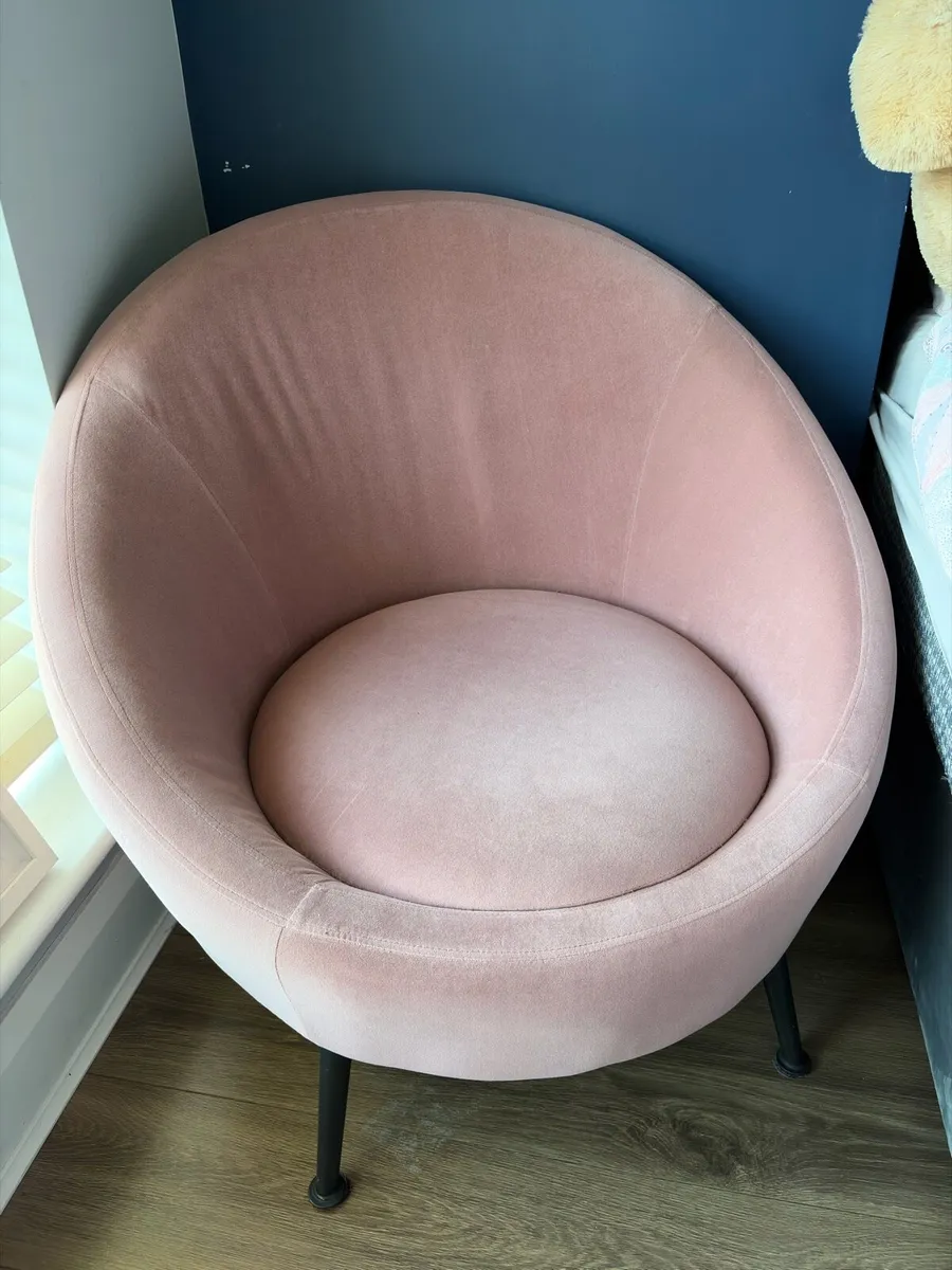 Chair - Image 2
