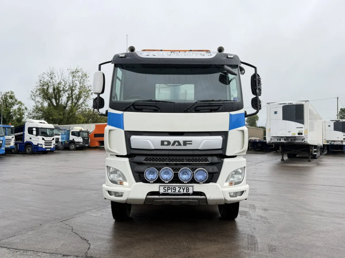 2019 DAF CF 450 TAR SPEC TIPPER - Image 2