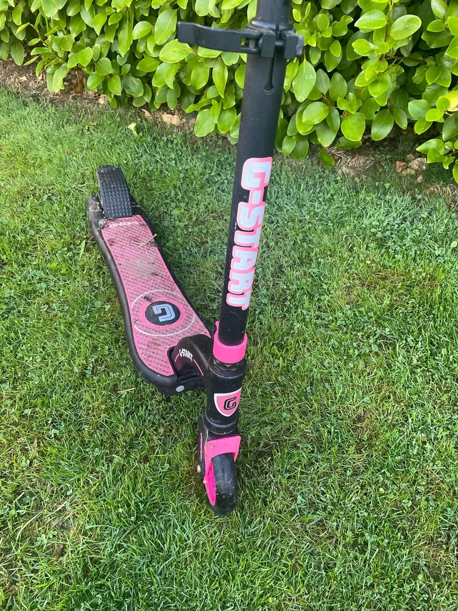 Electric scooter x 2 - Image 2