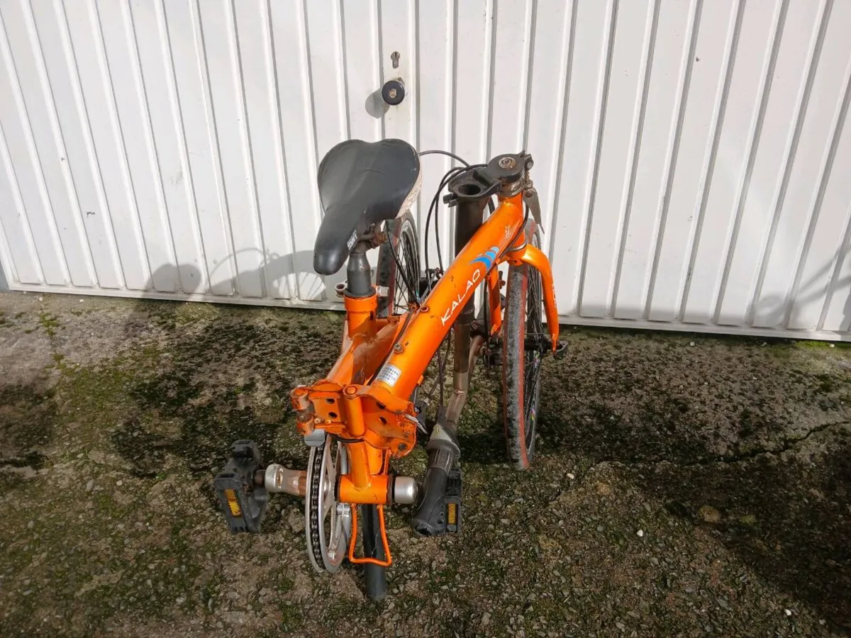 2 folding bikes - Image 4