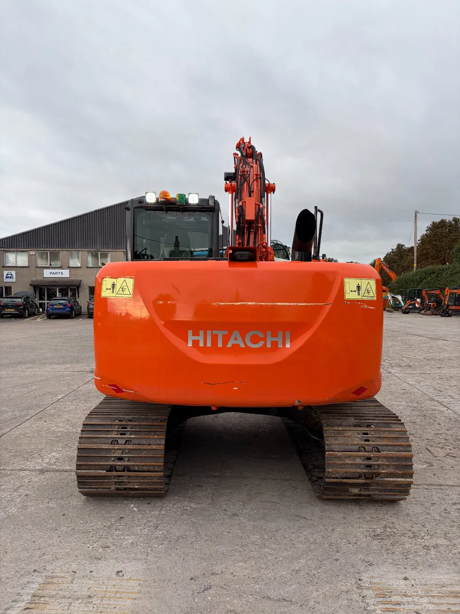 Hitachi Zaxis 130 - Image 3