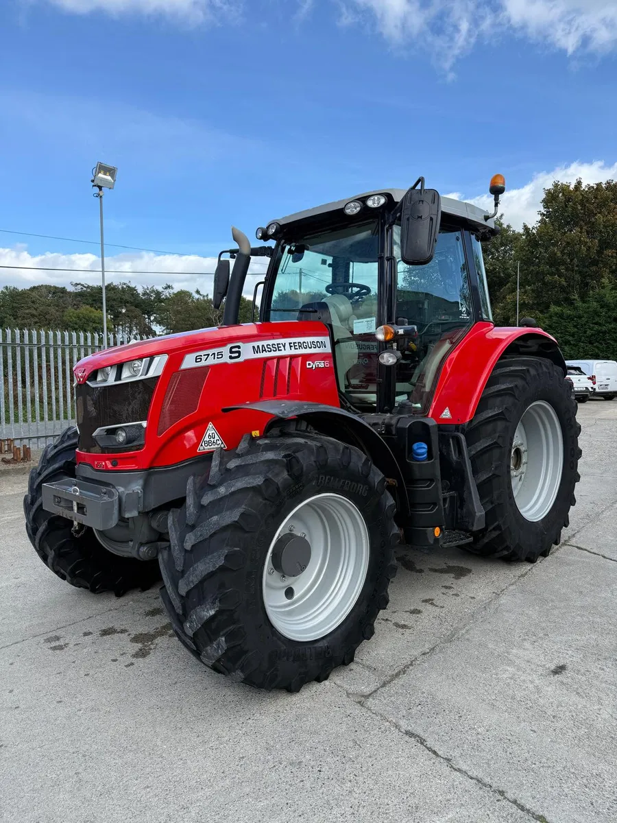 2022 Massey Ferguson 6715 - €80,000 + VAT - Image 3