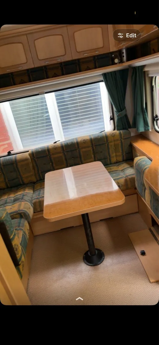 Caravan - Image 1