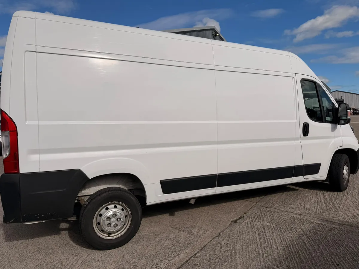 Peugeot Boxer 2022 - Image 2