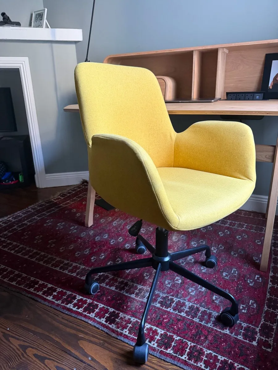 Office Chair - Image 1