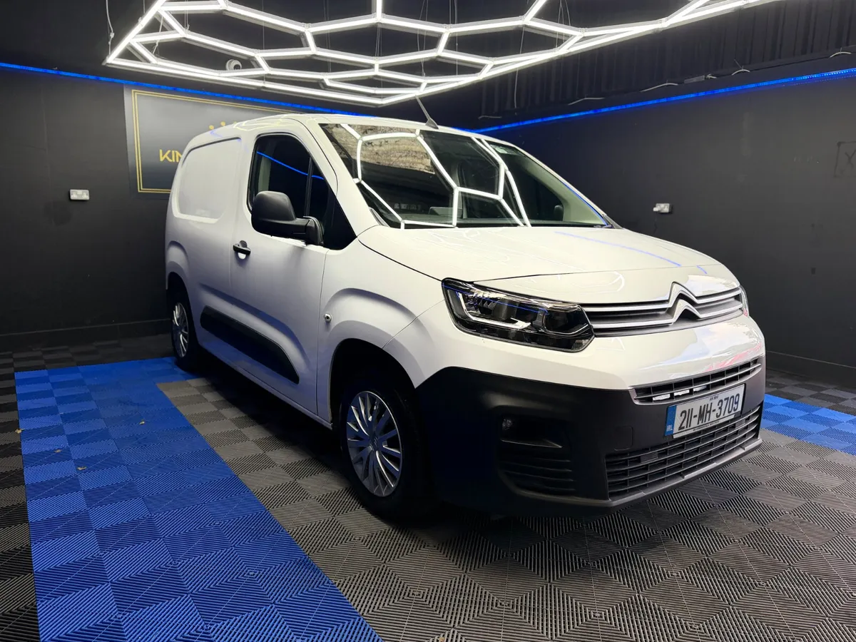 Citroen Berlingo 2021 DOE 02/27 - Image 2