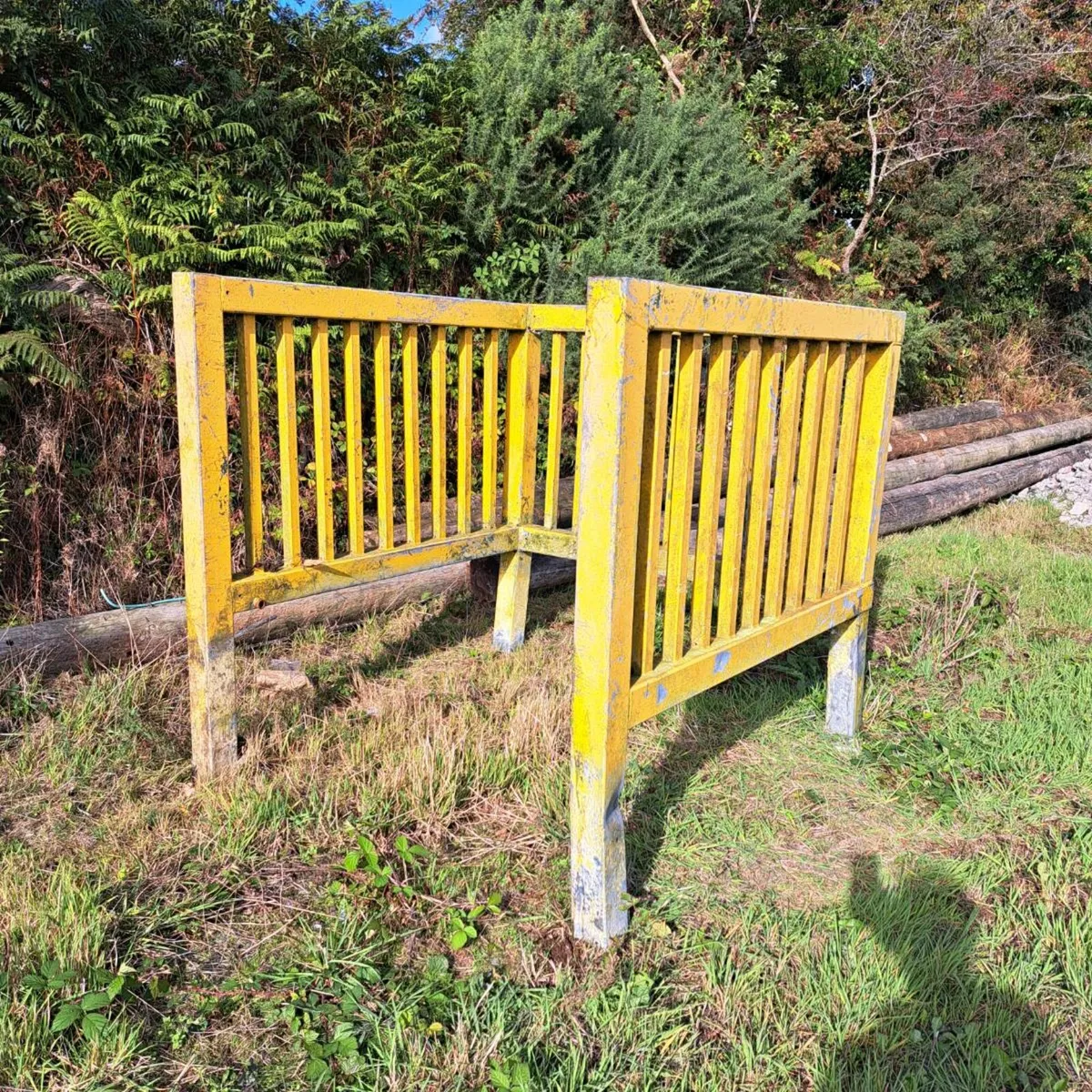 Bale feeder - Image 2