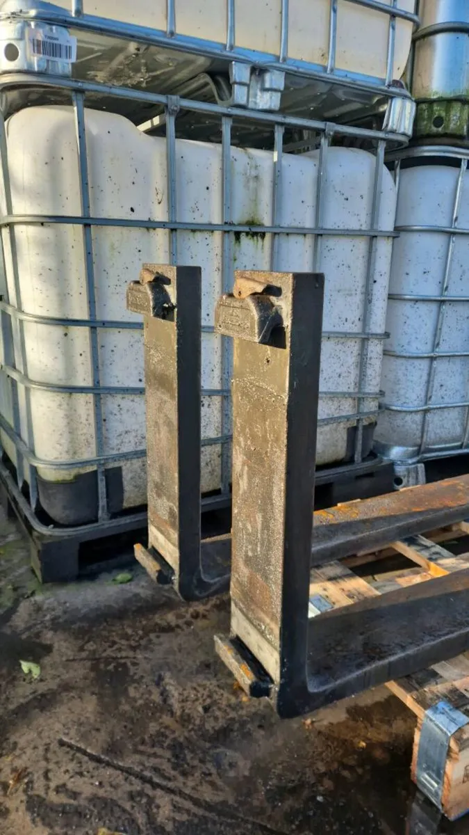 Forklift Forks long 2.2m - Image 2