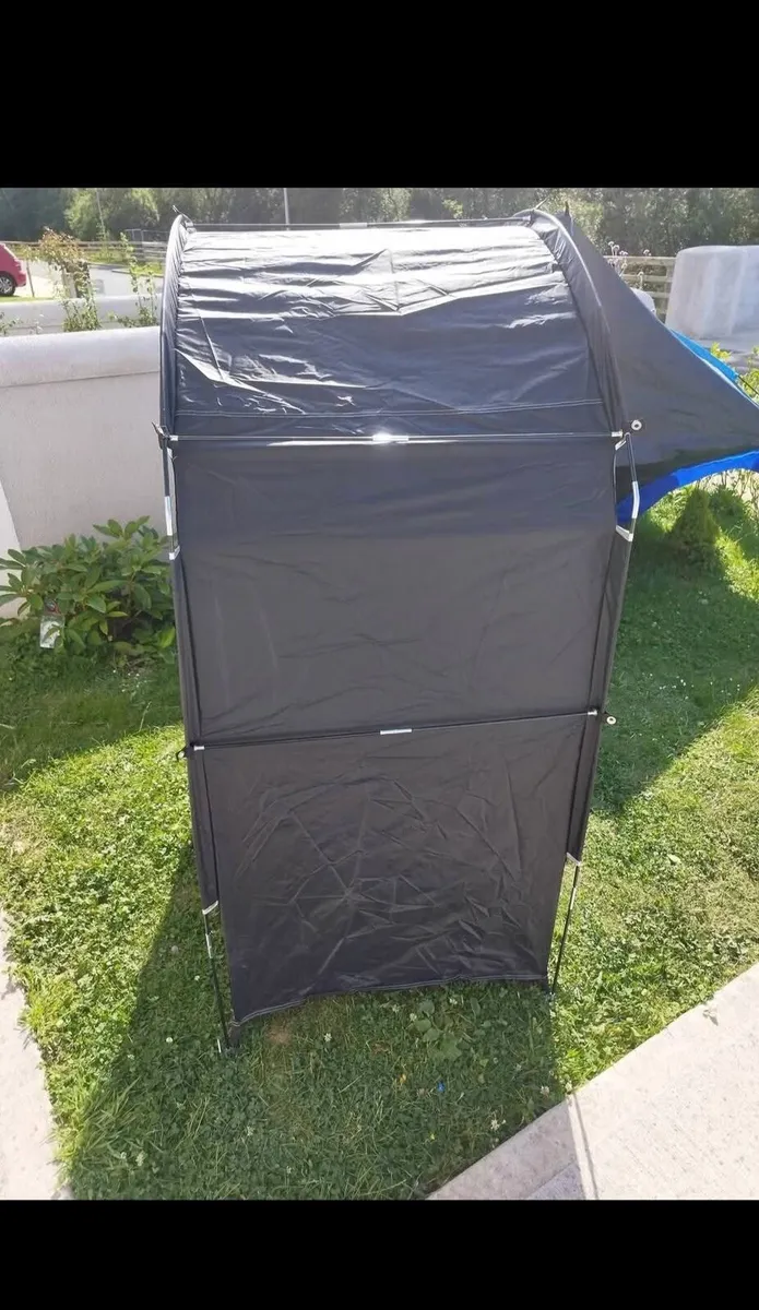 Bike tent with ventilation, portable bike shelter, - Image 1