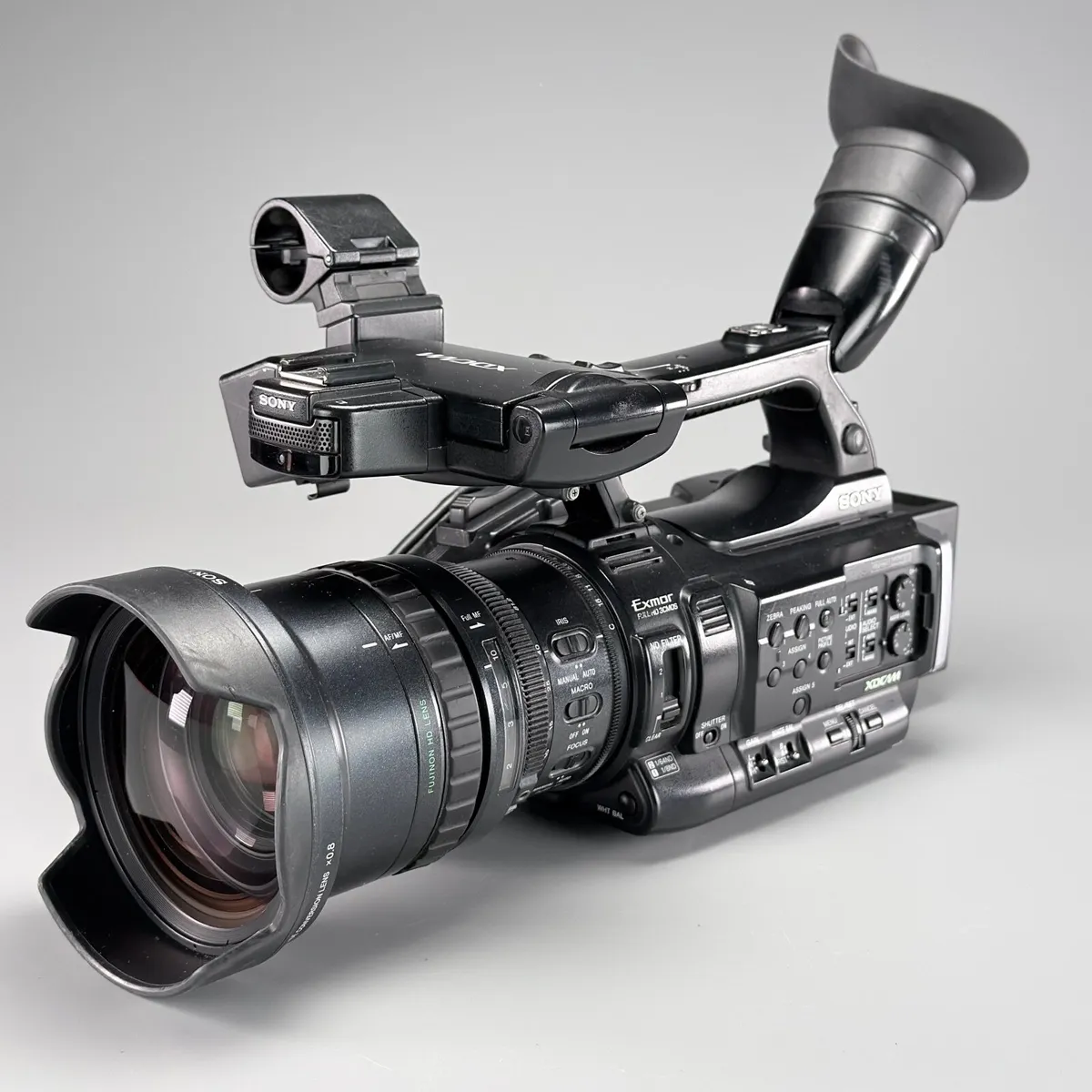 Sony PMW 200 Solid-State Memory Camcorder - Image 4