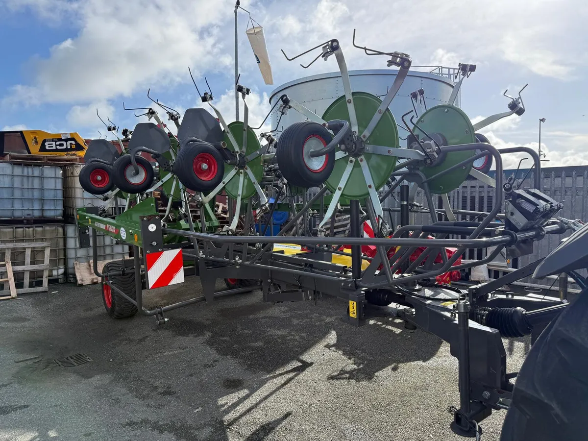 Fendt Lotus 1250 Tedder - €29,500 + VAT - Image 2