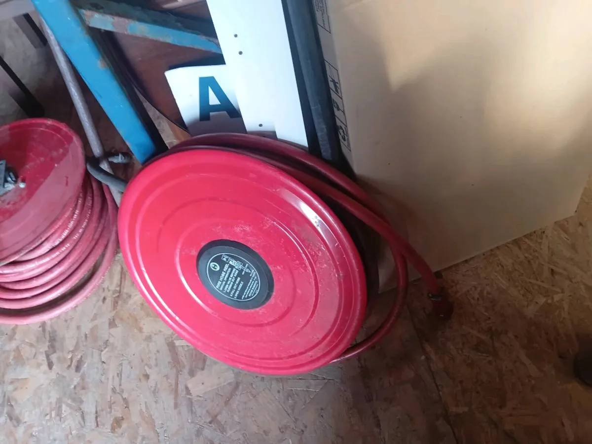 2 fire reels for sale - Image 1