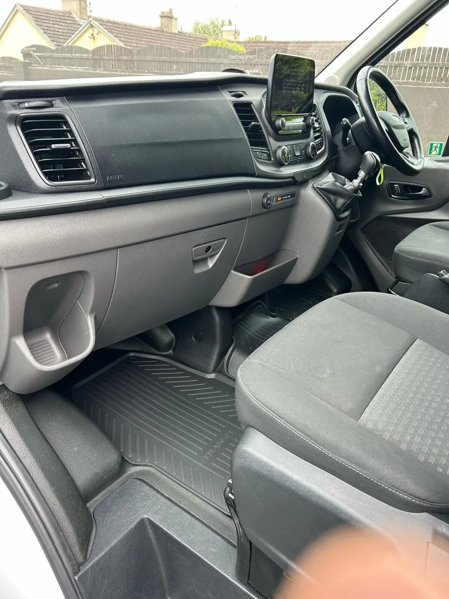 2020 Ford Transit wheelchair accessible - Image 4