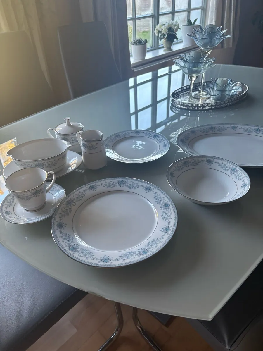 China dinner set - Image 1