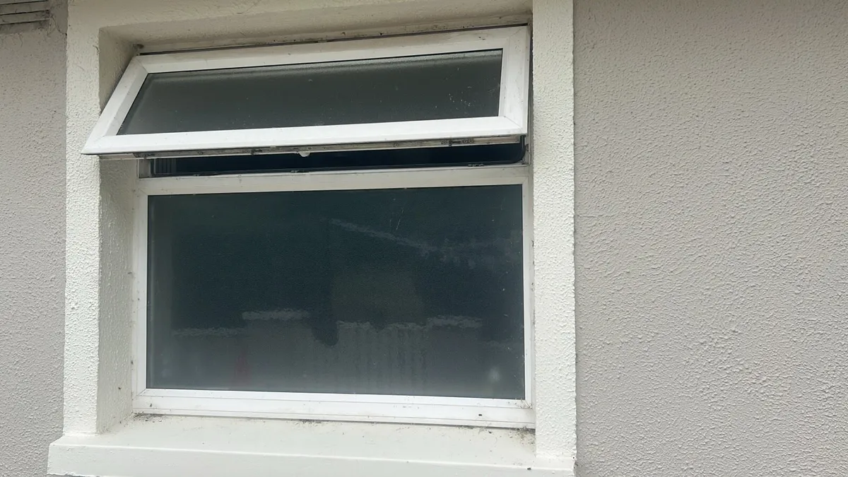 White Double glazed window - Image 2