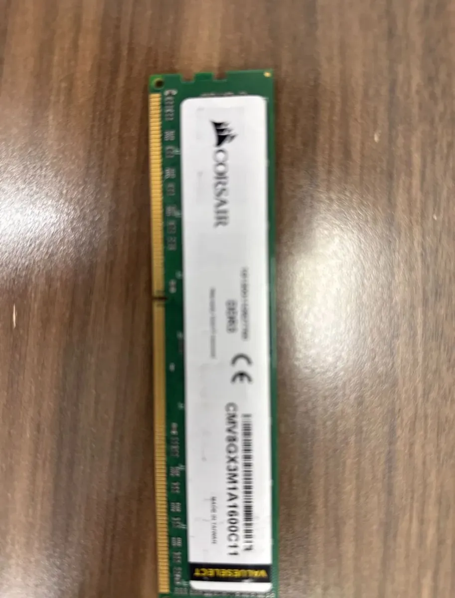 8GB DDR3 1600MHz Desktop RAM – Corsair ValueSelect - Image 1
