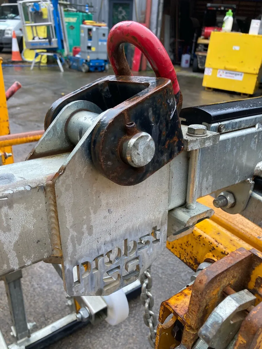 Probst Block Grab - Image 3