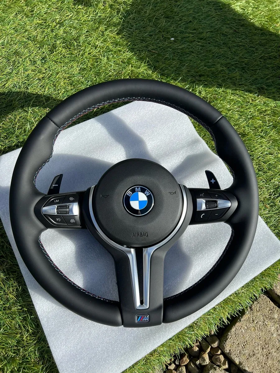 BMW Steering Wheel - Image 1