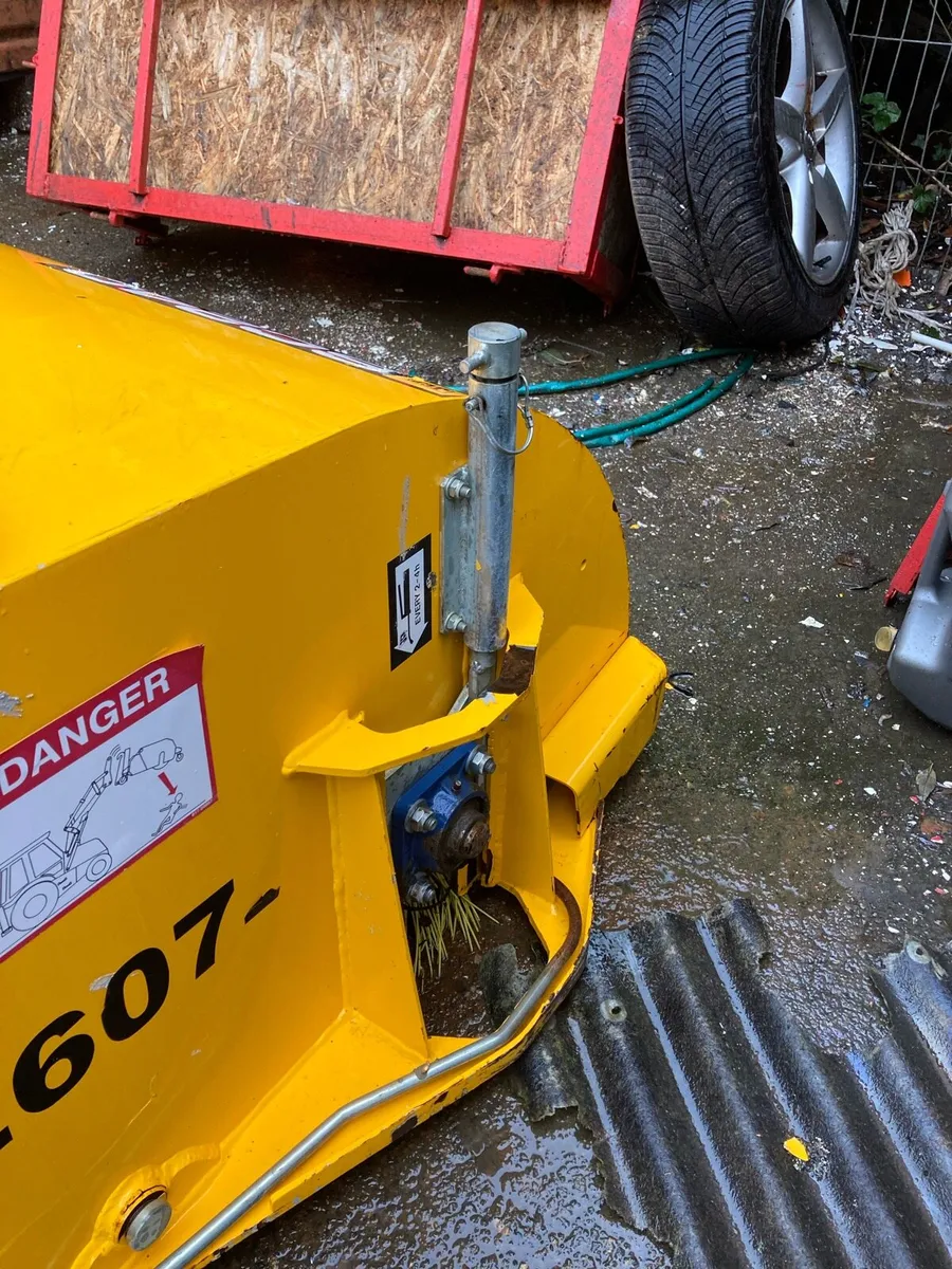 JCB Teleporter Sweeper for sale - Image 4