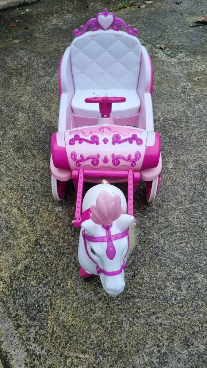 Toy car, electric. - Image 3