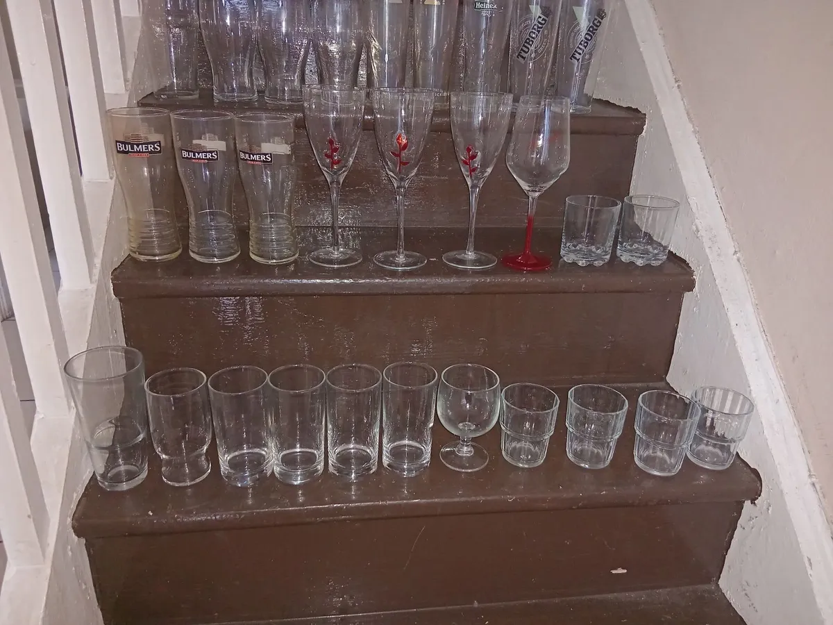 38 MIXED GLASSES - Image 2