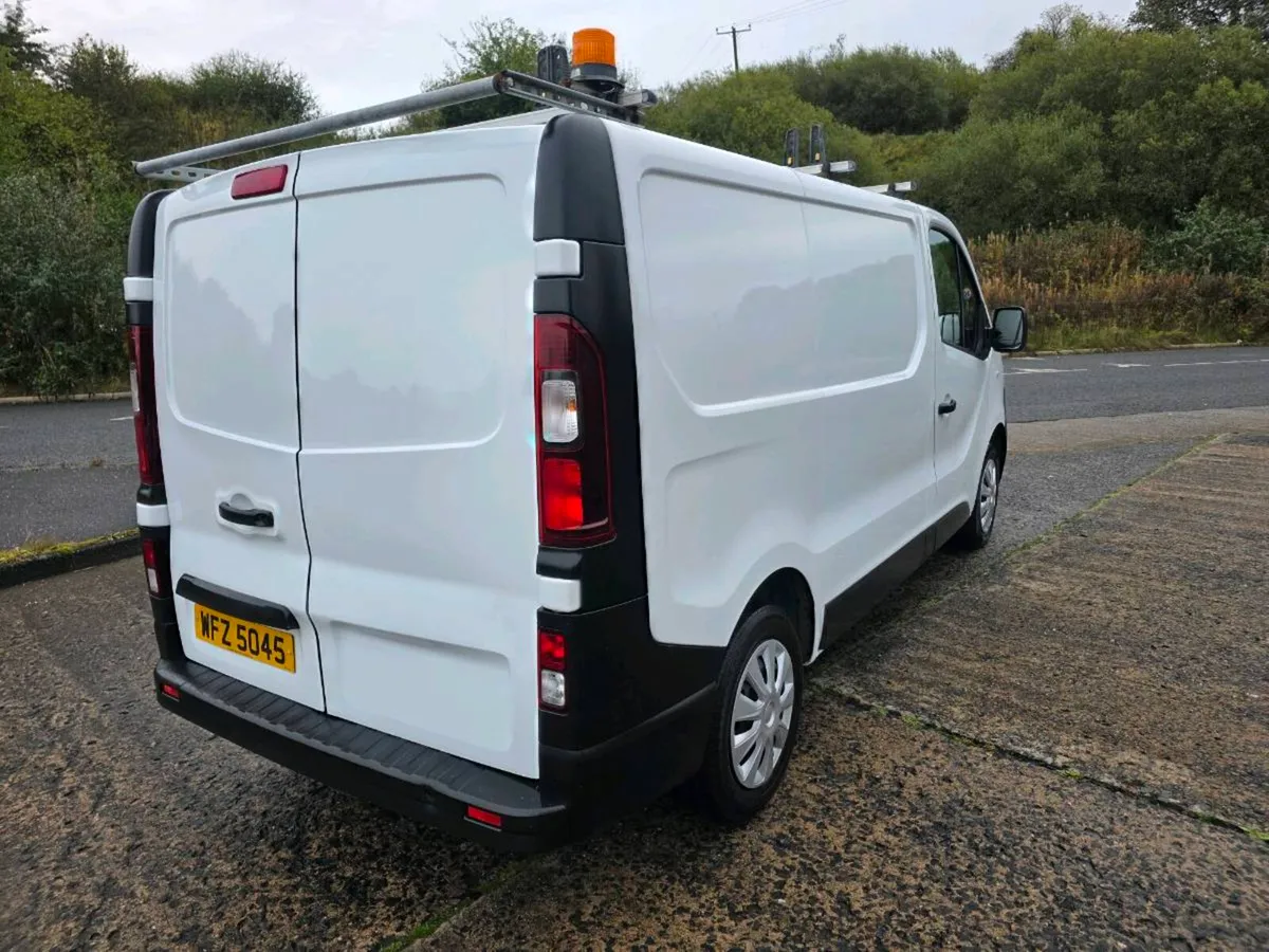 Vauxhall vivaro 1.6 cdti low miles - Image 4