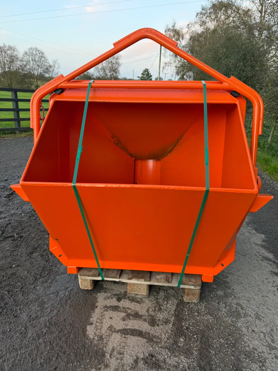 Concrete Skip - Image 4