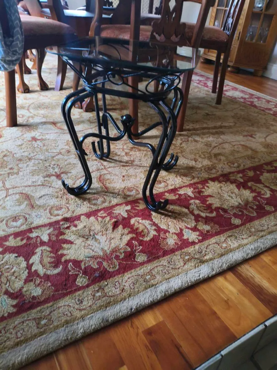 Beautiful side table like new 25 euro - Image 2