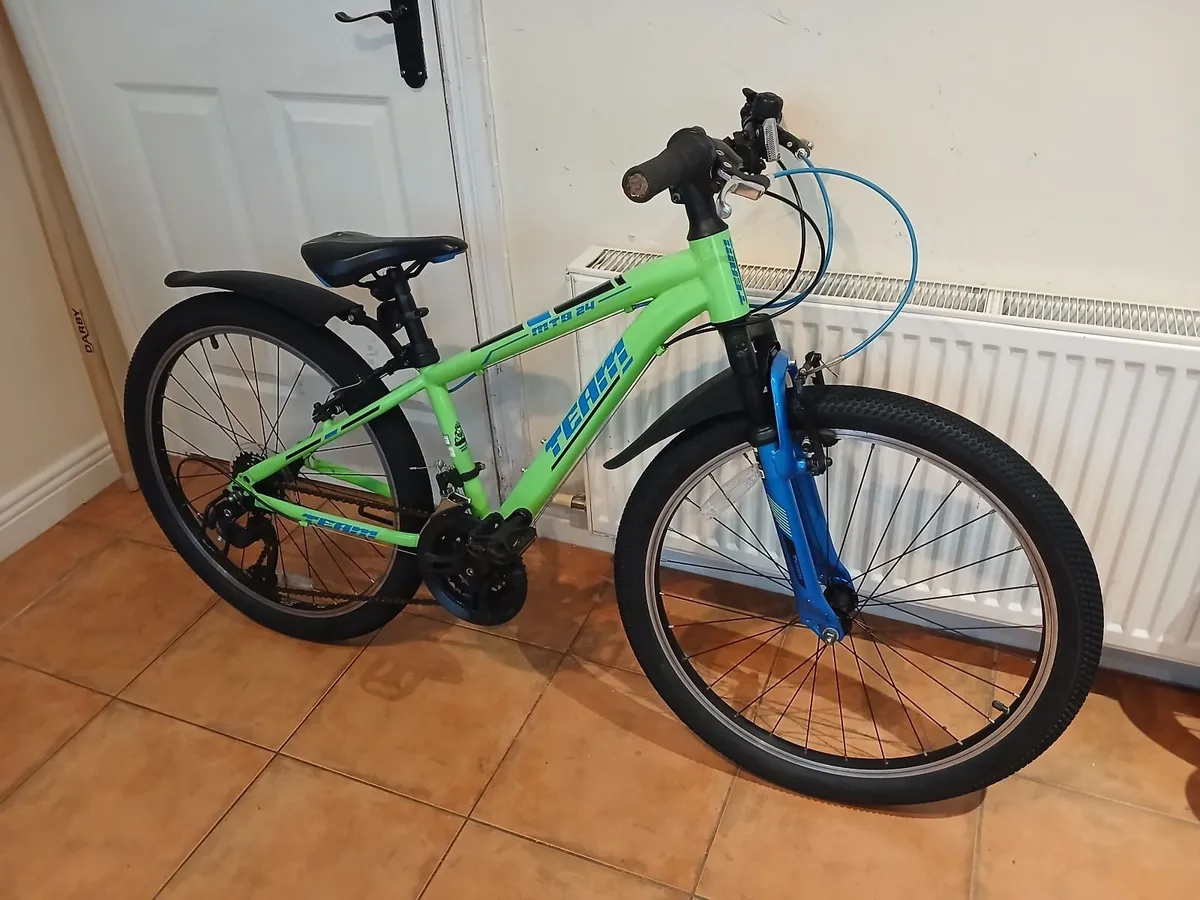 Bicycle - Image 3