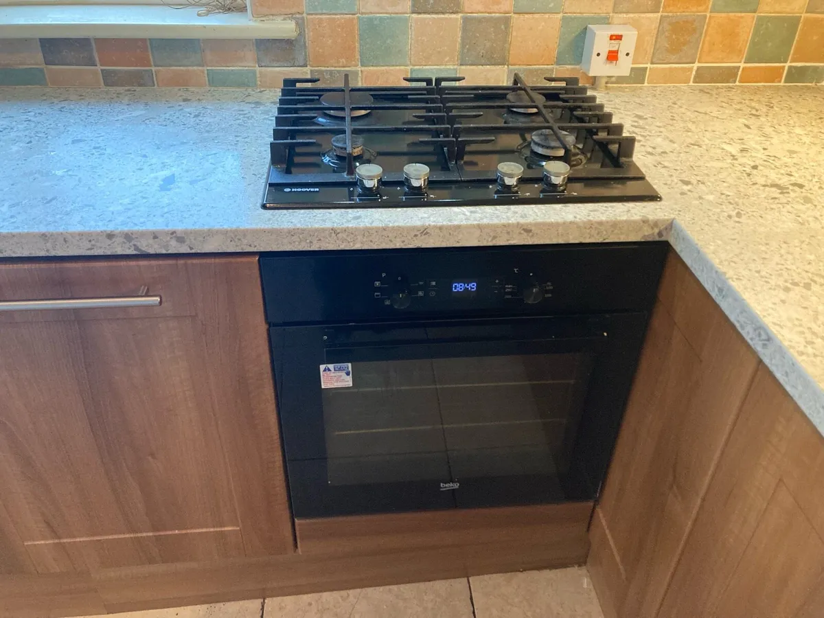 Kitchen units, dishwasher, oven, hob, sink - Image 3