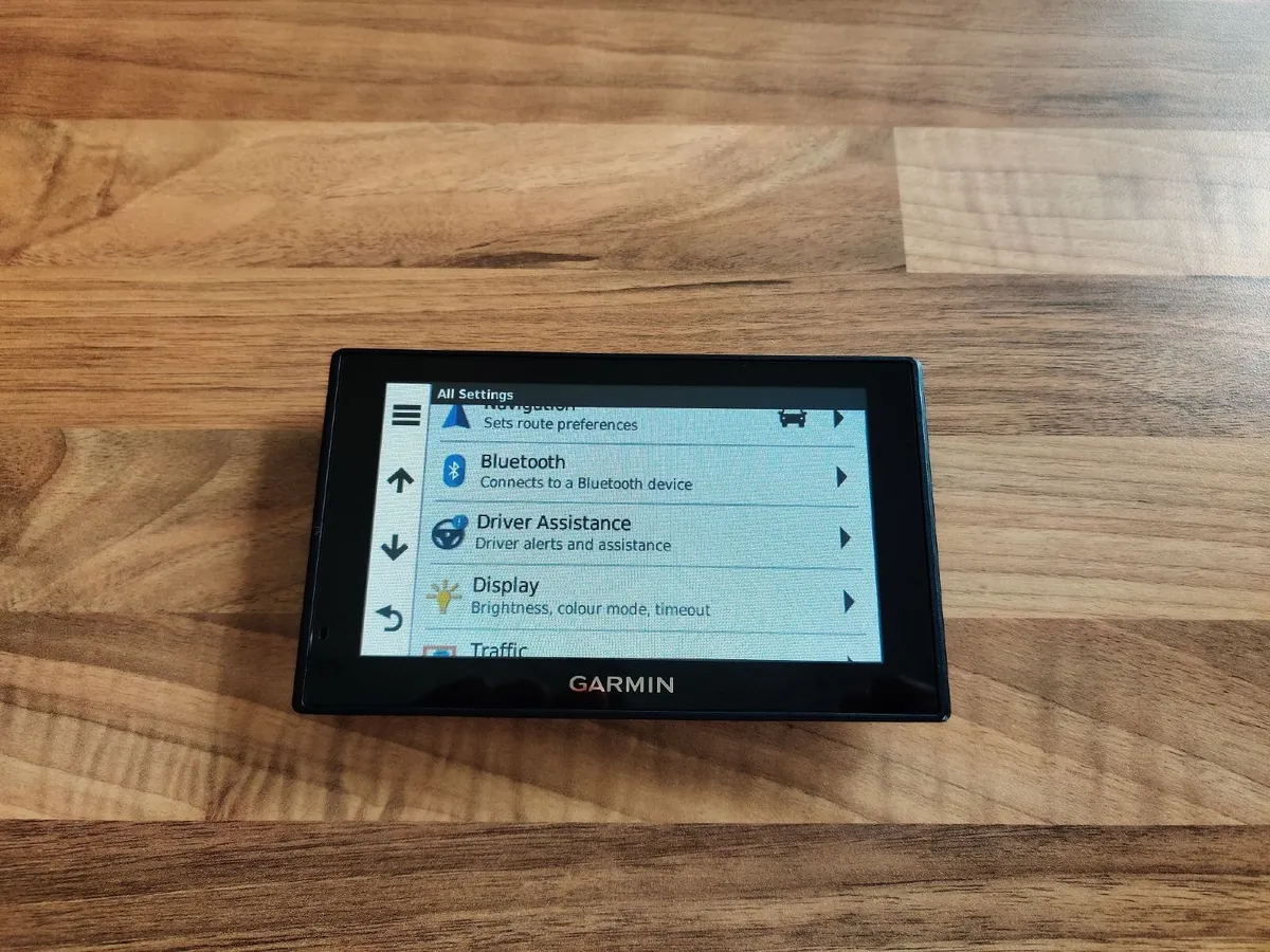 Garmin TRUCK / COACH sat nav with EIRCODES - Image 4