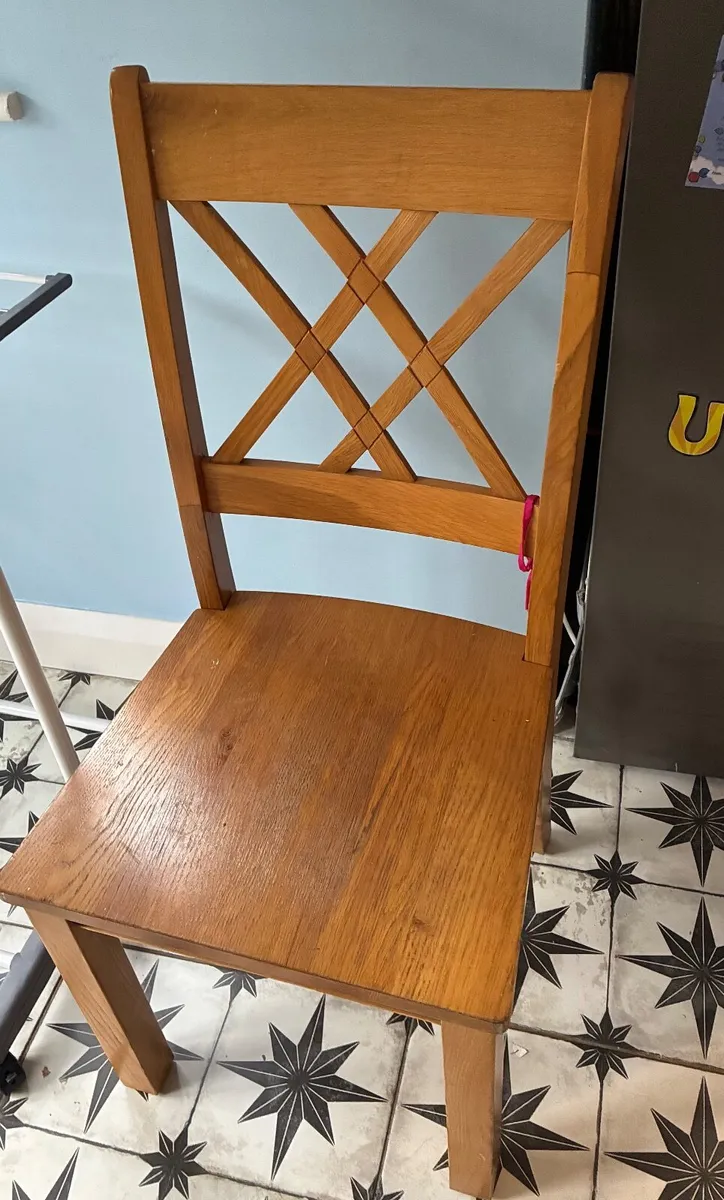Table and 4 cy - Image 2