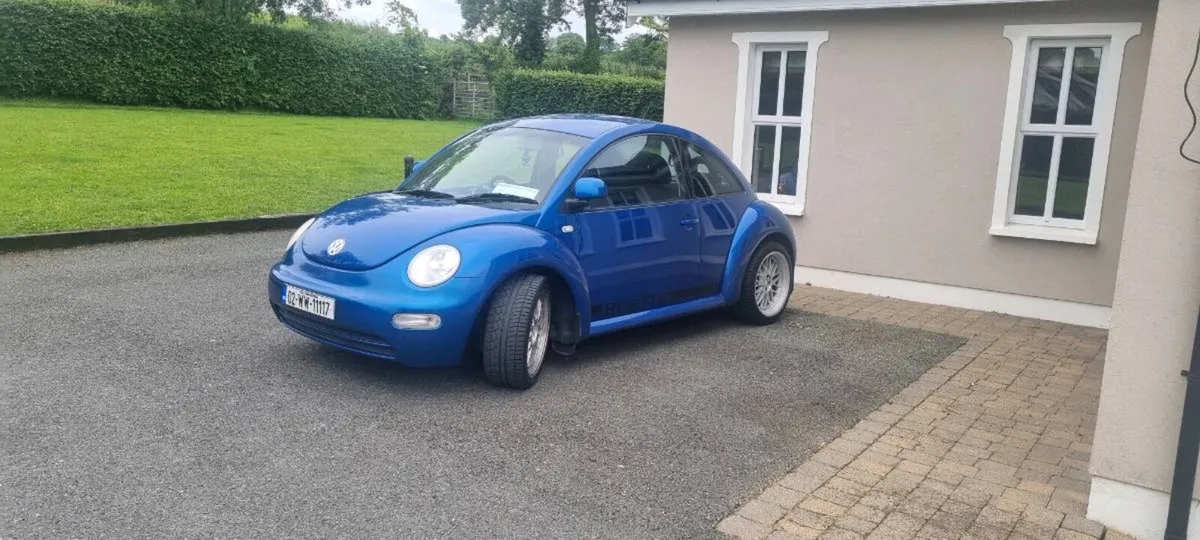 Car - Image 1