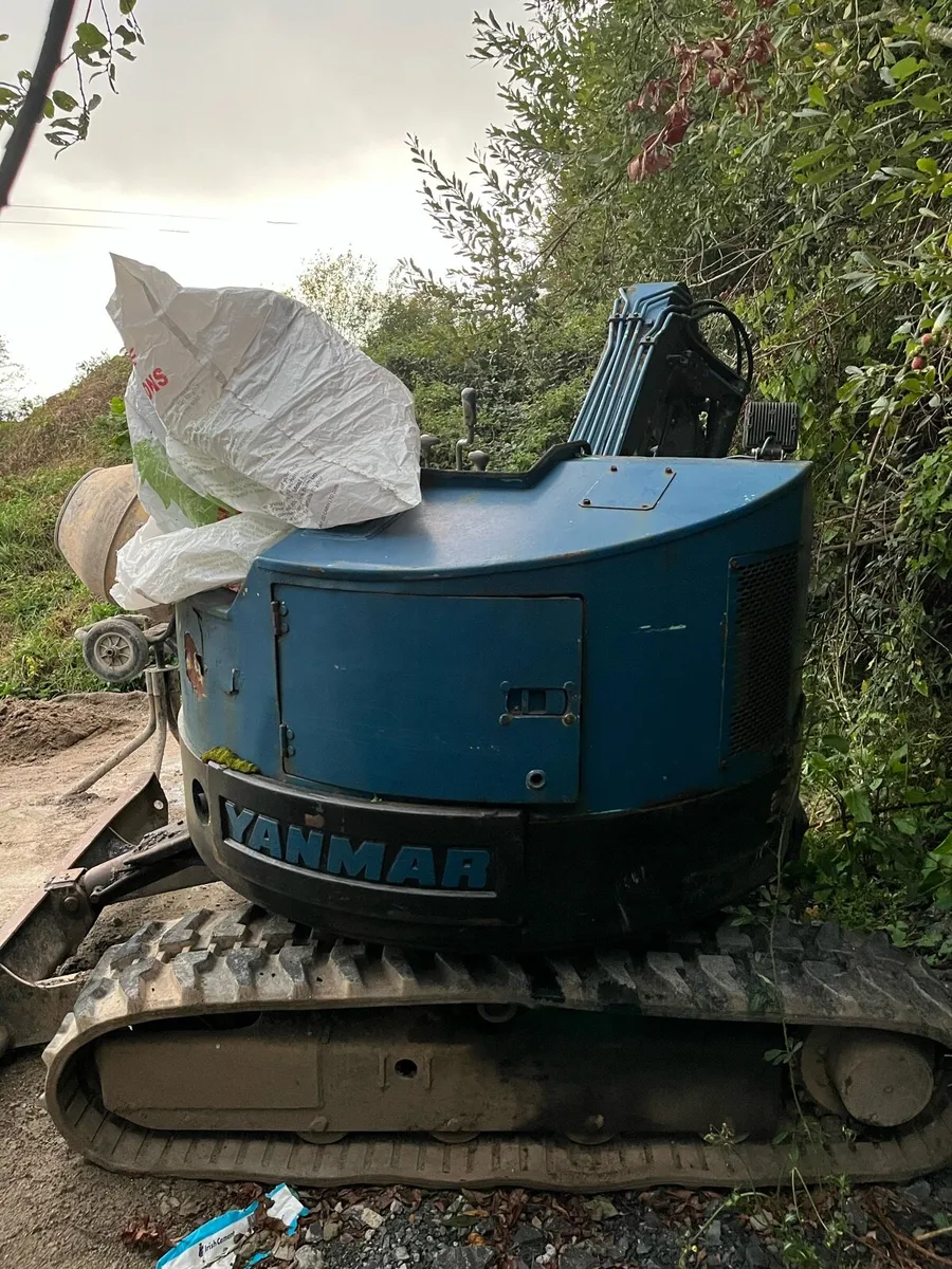 Yanmar 3 ton digger - Image 2