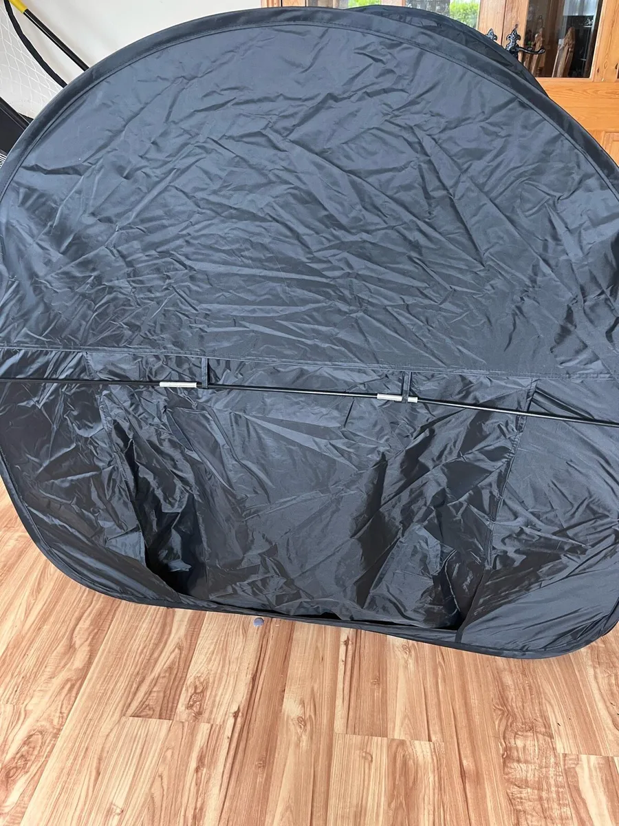 Blackout tent - Image 1